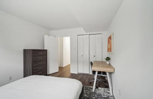 Pine Brook 104 I Pool Gym I Free Parking ! - Foto 6