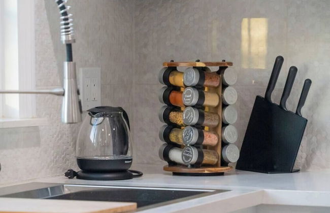 Stunning LA Luxury Retreat: Ideal for Work or Play - Foto 8