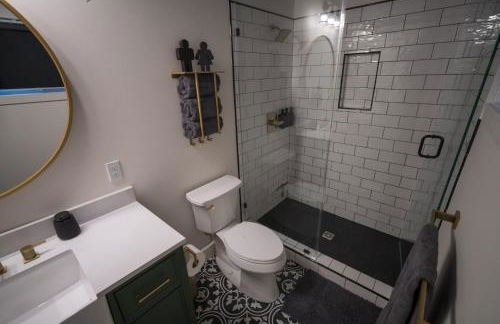 Gorgeous Modern Chalet In The Woods - Foto 33