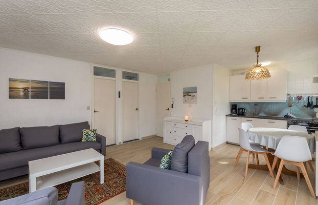 Holiday Home Near Veerse Meer With Garden - Photo 8