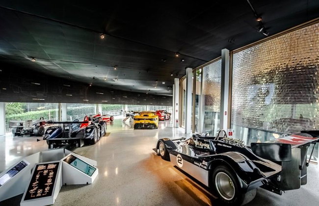 Parma: Discover Motorsport Excellence at Dallara Academy - Foto 6