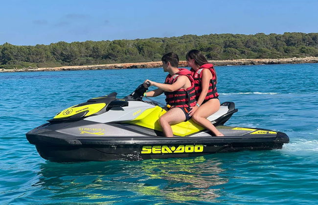 Tour en moto de agua por las cuevas de Artà - Foto 3