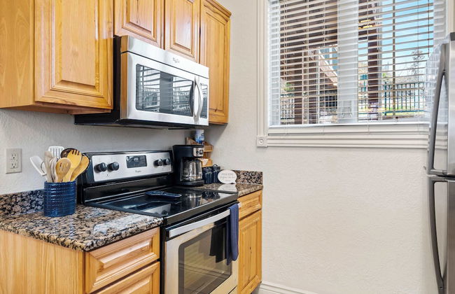 Cliffside Lake Retreat - 2 Bdr, Walk to Table Rock - Photo 7