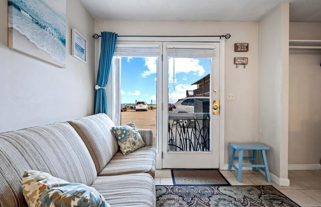 Beachfront Bliss Cozy Studio! - Photo 9