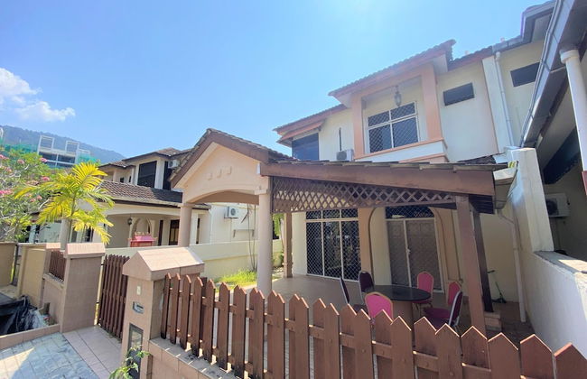 OYO 90199 Homely&cozy House - Foto 16