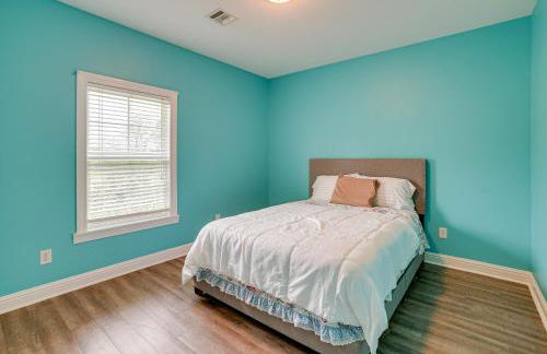 Quiet Marion Getaway with Fireplace! - Foto 15