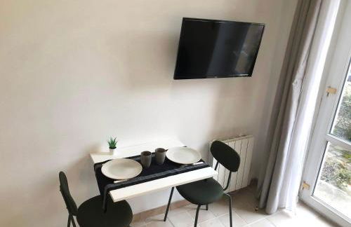 Le Buc - Gare Versailles Chantiers - Netflix - Foto 9