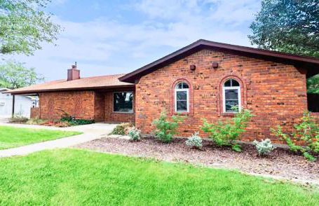 Texas Speedway Retreat: Desk + Cowboy Dipping Pool by Vacation Your Way - Foto 22