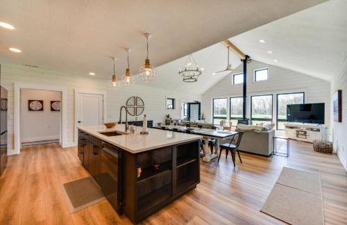 Stunning Chesapeake Bay Farmhouse with Dock and Kayaks - Foto 1