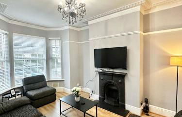 Large 5-Bedroom House in Salford-Free Parking-Sleeps 10 - Foto 17