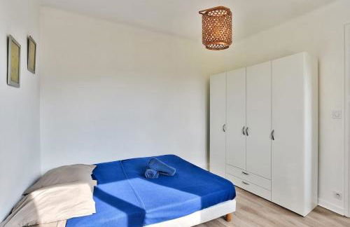 Appartement de charme, proche de toutes commonidités - Foto 10