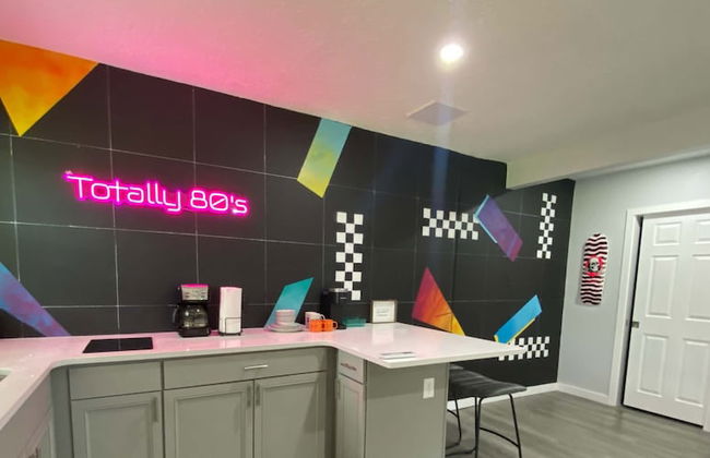 Totally 80's - Photo 1