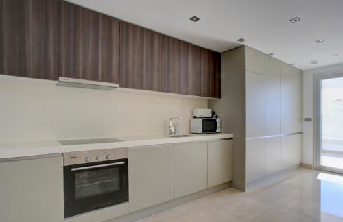 Premium Penthouse by AQUA Apartments - Photo 5