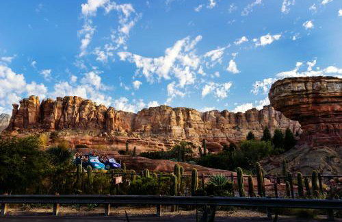 Hello Sunshine OC minutes to Disneyland-Family Friendly - Foto 74