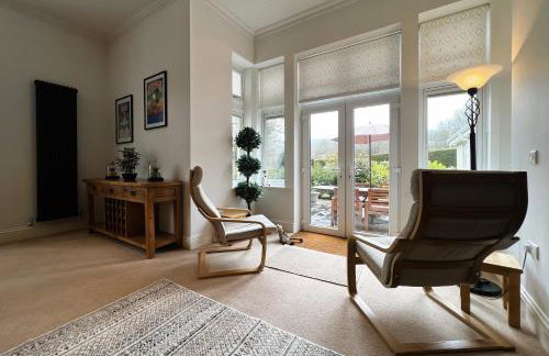 2 Shanklin Manor - Ground Floor apartment overlooking Park in Shanklin Old Village - Photo 24