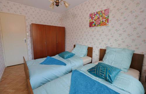 Lumière et Espace, Lyon et Pilat à votre Portée - Foto 9