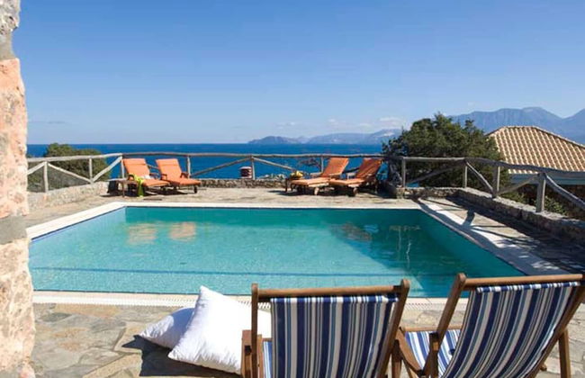 Beautiful 3-bed Sea Front Villa in Agios Nikolaos - Foto 16