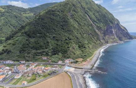 Encanto Village House - Photo 13