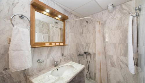 Mythos Beach Hotel Apartments - Foto 3, Shower