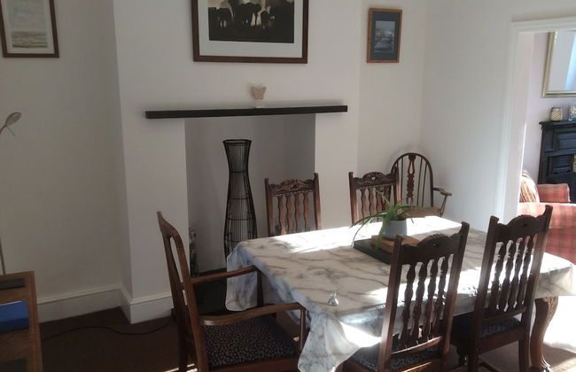 Lovely 4-bed Victorian House in Bangor by the sea - Photo 11