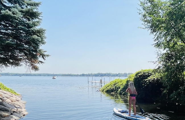 Lakefront Retreat - Foto 20