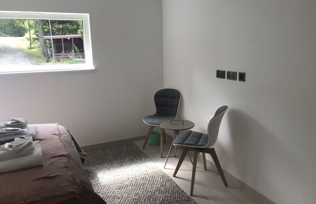 Red Stag With Stunning Loch and Waterfall View - Foto 11