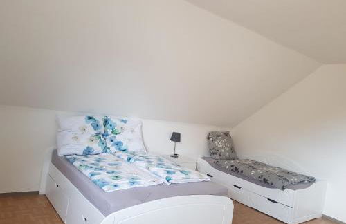 Beautiful 3 rooms apartment 110 m2, kostenloser Parkplatz, großer Balkon - Foto 17