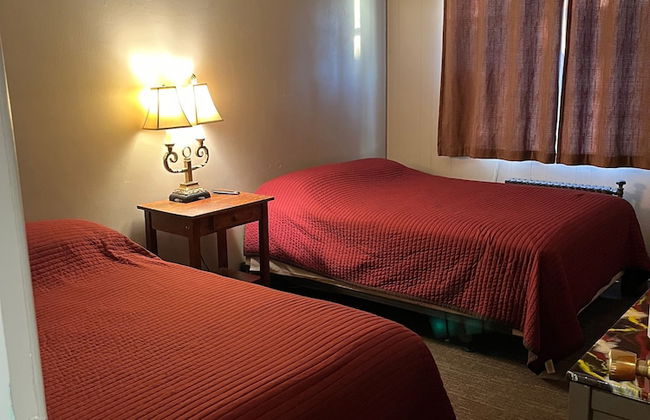 Burge Hotel - Photo 3