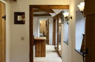 Cotswolds Grade II Listed Barn & underfloor heating - Foto 4