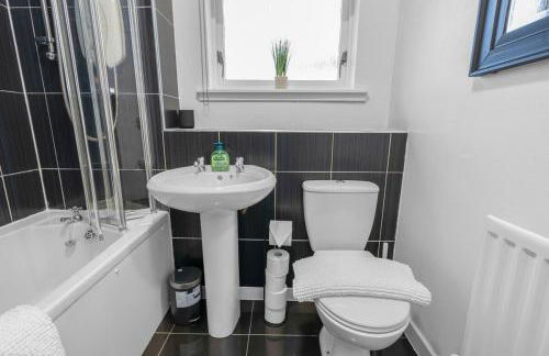 Free Parking - Central - Sleeps 6 - 2 Bedrooms - Foto 23