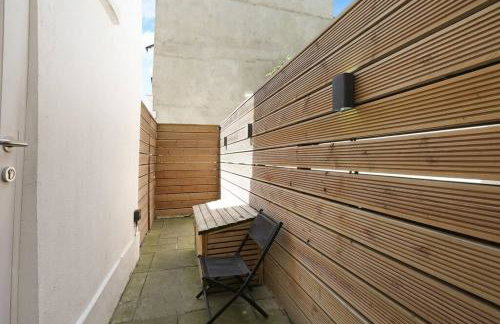 Perfect studio 5 minutes to tube- Basement - Foto 9