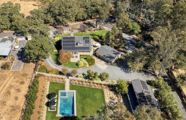 Wine Country Estate by Avantstay Pool, Spa, Barn - Foto 53