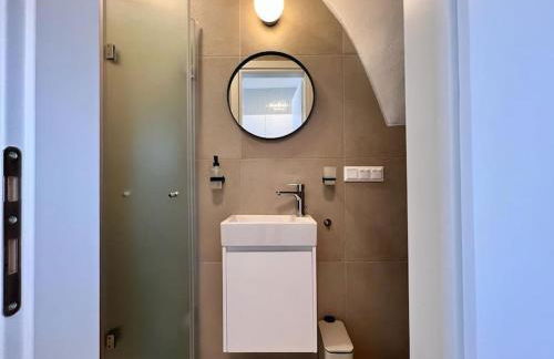 Villa Gagra - Villa with Private Pool - Photo 19