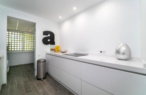 BRIGHT NEW APARTMENT IN PUENTE ROMANO - Foto 12