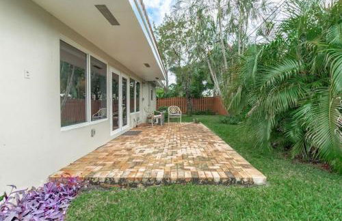 Spacious Fort Lauderdale HEATED Pool House, Grill and Beach 2.9 miles - Foto 27