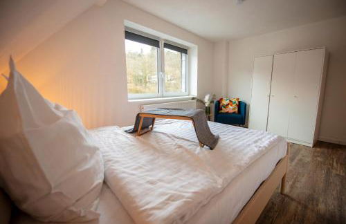 Queensize Bett & Netflix zentral - Foto 7