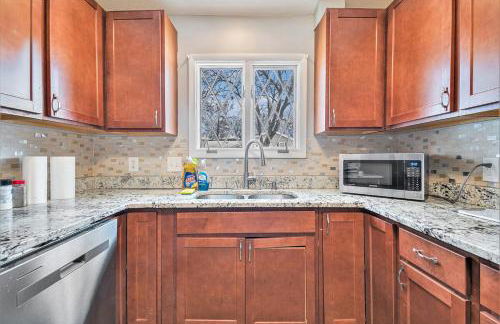 Modern 4-Bedroom Retreat - Foto 17