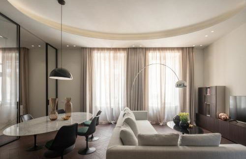 Sant'Ambrogio Luxury Apartment R&R - Photo 7