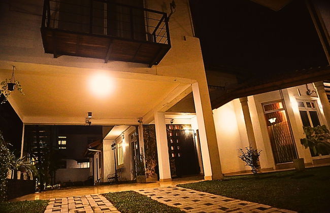 Ared Villa - Photo 32