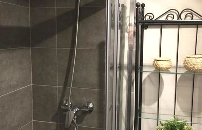 Al pie de la catedral - Photo 14