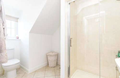 Modern 4 Bedroom House in Buckingham - Foto 2