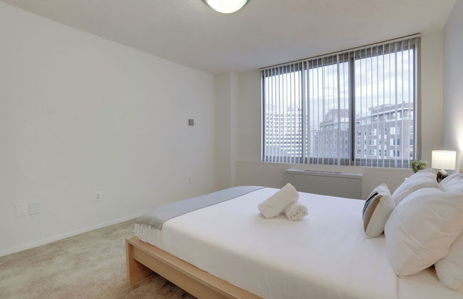 Crystal City Apt Close to Airport - Foto 5