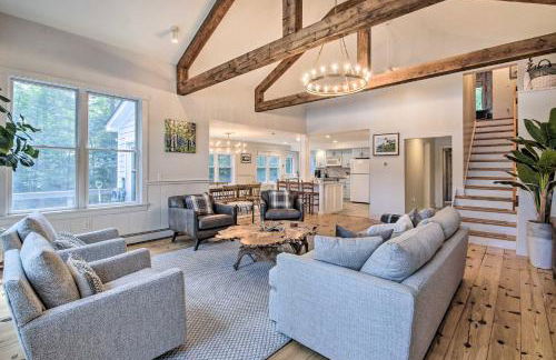 Lakefront Family Retreat Skiing and Mountain Biking - Foto 1