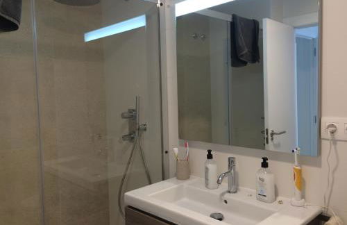 Beach House Brotonss - Photo 40