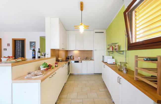 Casa Nova Bella With Free Parking - Photo 5