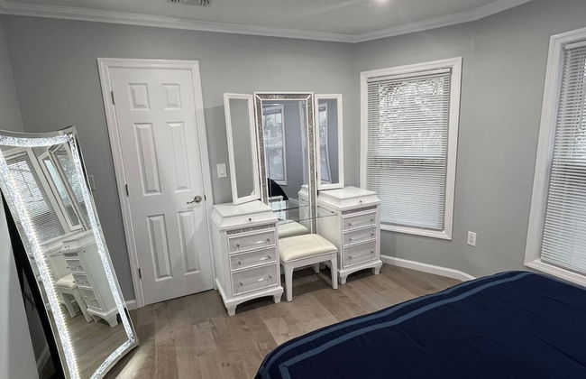 Family House 12 Miles From NYC - Foto 9