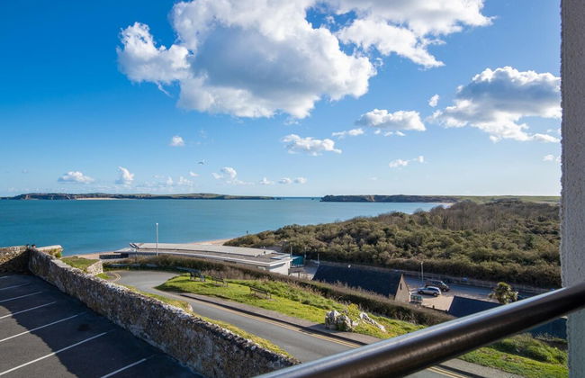 Apartment 8 Waterstone House - Luxury Apartment, Sea Views, Pet Friendly - Photo 41