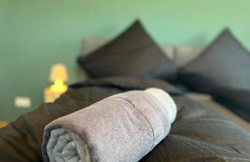 Stay Nice Apartments Dorfen Nähe München Jacuzzi Grillkota 75 Zoll TV - Foto 58