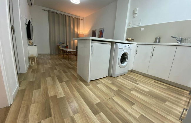 Seabreeze City Center Flat No 4 - Foto 17