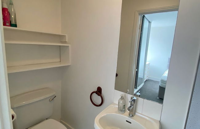 Apartment - Sleeps 2 & Great Transport Links - Foto 8